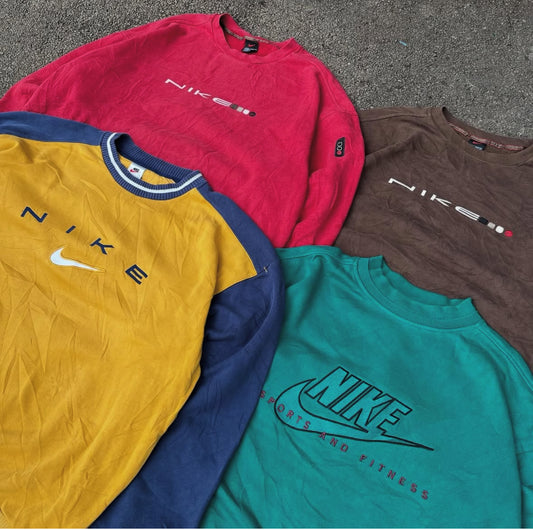 1KG Reseller Pack – Profitable Vintage & Streetwear Wholesale